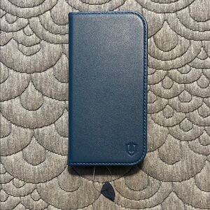Navy Blue Leather Phone Case IPhone 17 Pro Max